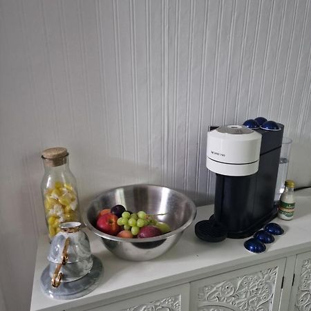 Double Rooms, Free Continental Breakfast, Pics And Full Address Sent After Booking, 2 Miles To City Centre Belfast Bagian luar foto